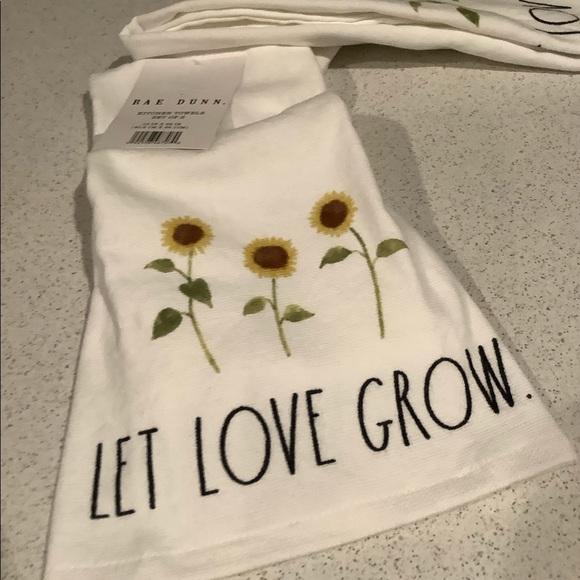 Rae Dunn Let Love Grow Sunflower Kitchen Towels